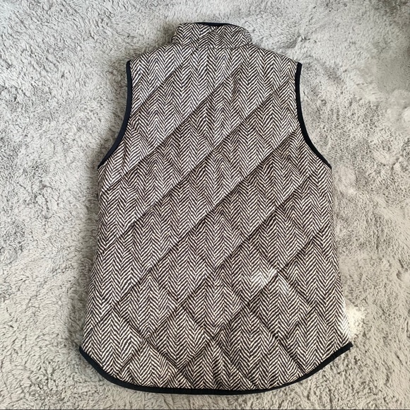 J.Crew | Excursion Quilted Down Vest - Picture 4 of 5